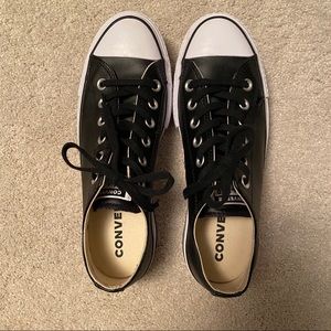 🖤 Like New Platform Black Converse 🖤